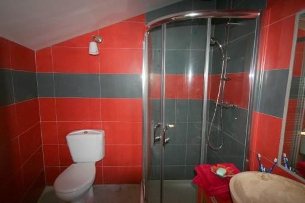 chambre-Tifoultoute-salle-de-bain